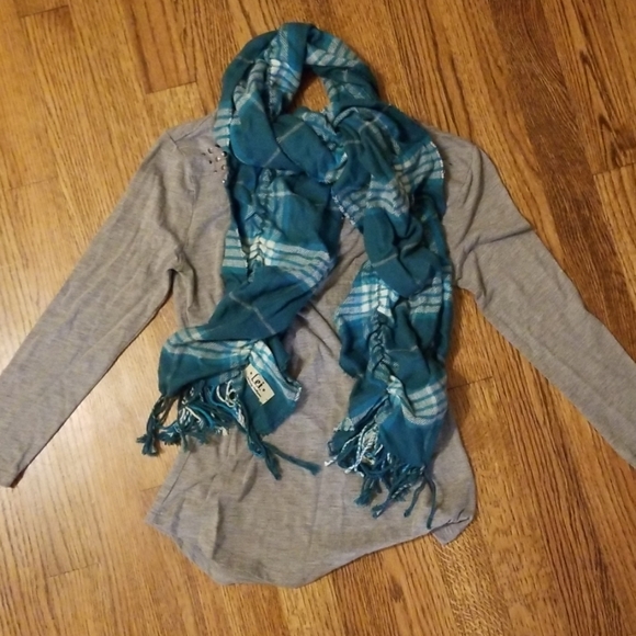 lei Accessories - L.E.I. scarf